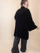 Load image into Gallery viewer, 30s Velvet Cape | XS-XL
