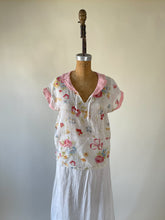 Load image into Gallery viewer, 30s Cotton Voile Floral Blouse | S-M