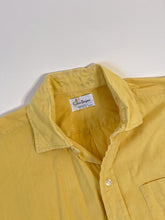 Load image into Gallery viewer, 60s Custom Mustard Yellow Cotton Button Down | M
