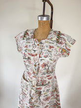 Load image into Gallery viewer, 40s Vintage Ladies Strolling Homemade Novelty Print Dress | 28w
