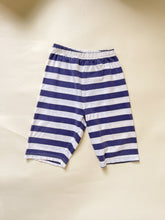 Load image into Gallery viewer, 90s GAP Blue Striped Shorts | XXS-XS
