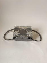 Load image into Gallery viewer, 50s Mottled Grey Carved Lucite Box Bag
