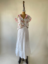 Load image into Gallery viewer, 30s Cotton Voile Floral Blouse | S-M
