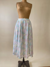 Load image into Gallery viewer, 70s-80s Pastel Floral Midi Skirt | 29w
